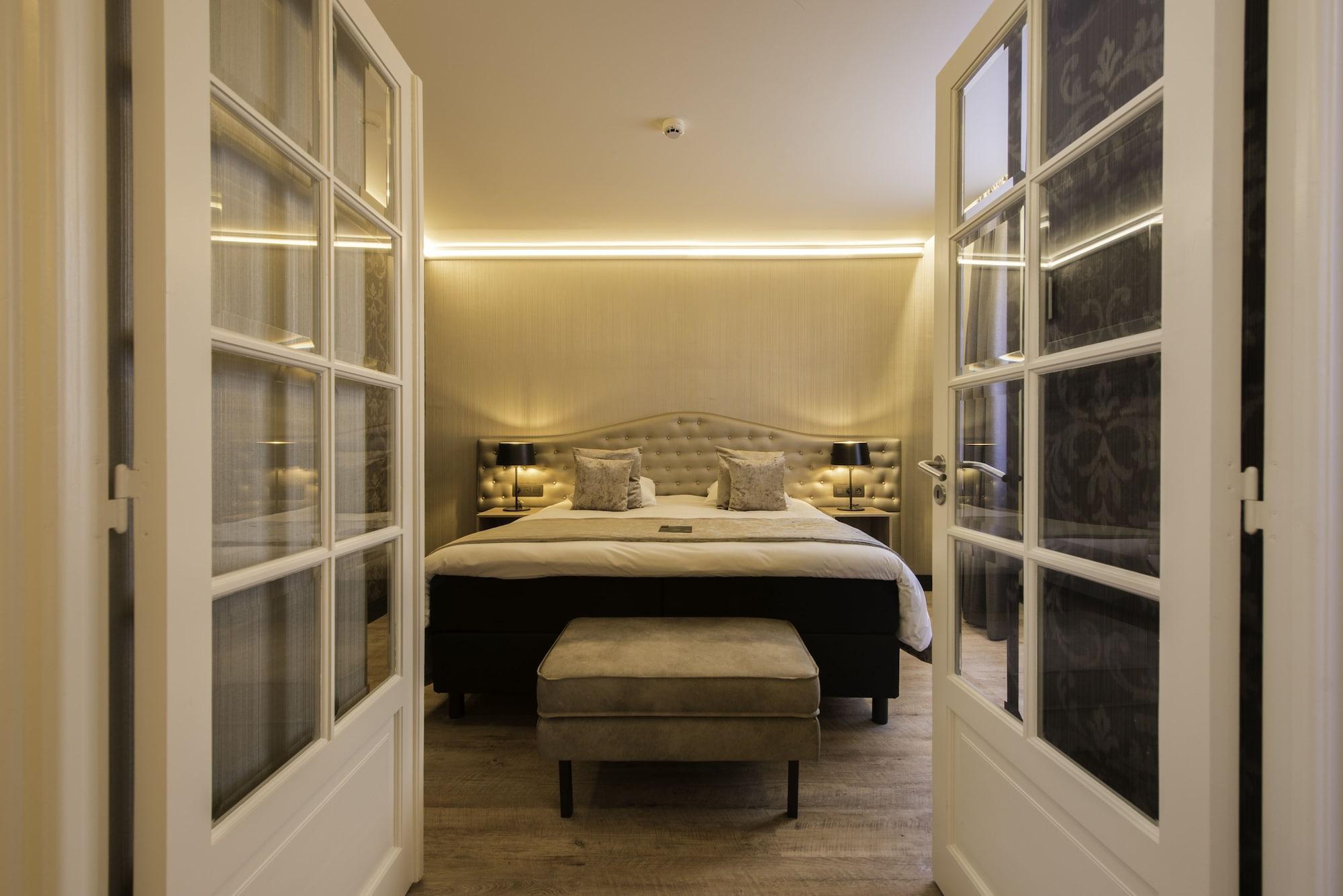 Acacia 4*