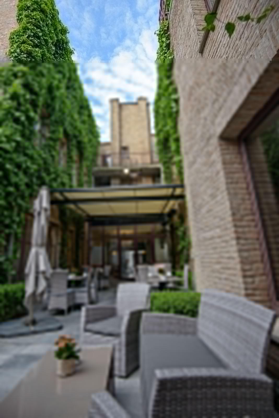 Hotel Acacia 4*