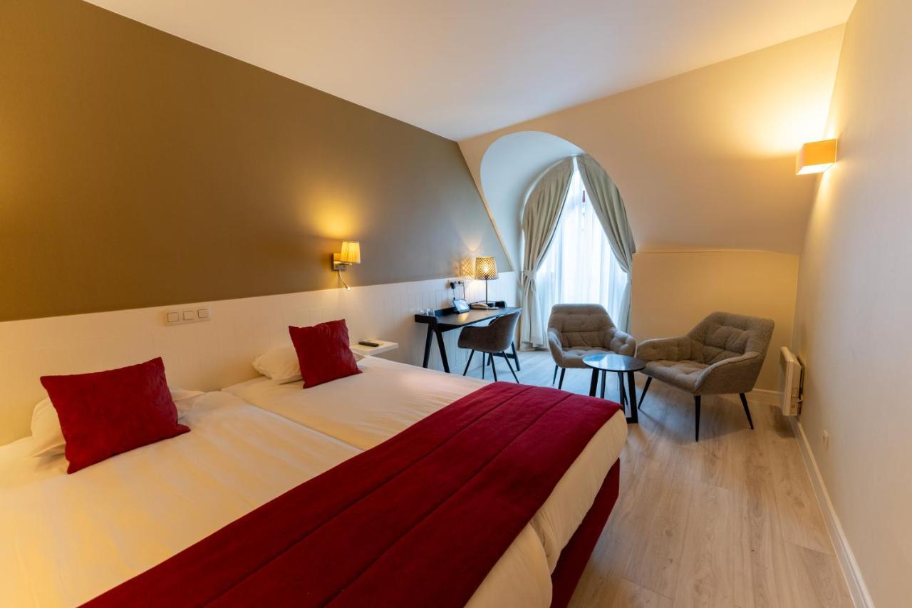 Acacia 4*